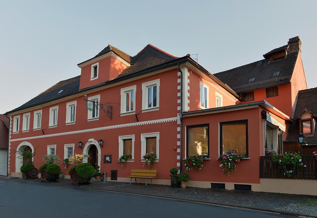 Hotel Gruener Baum Pommersfelden Kültér fotó